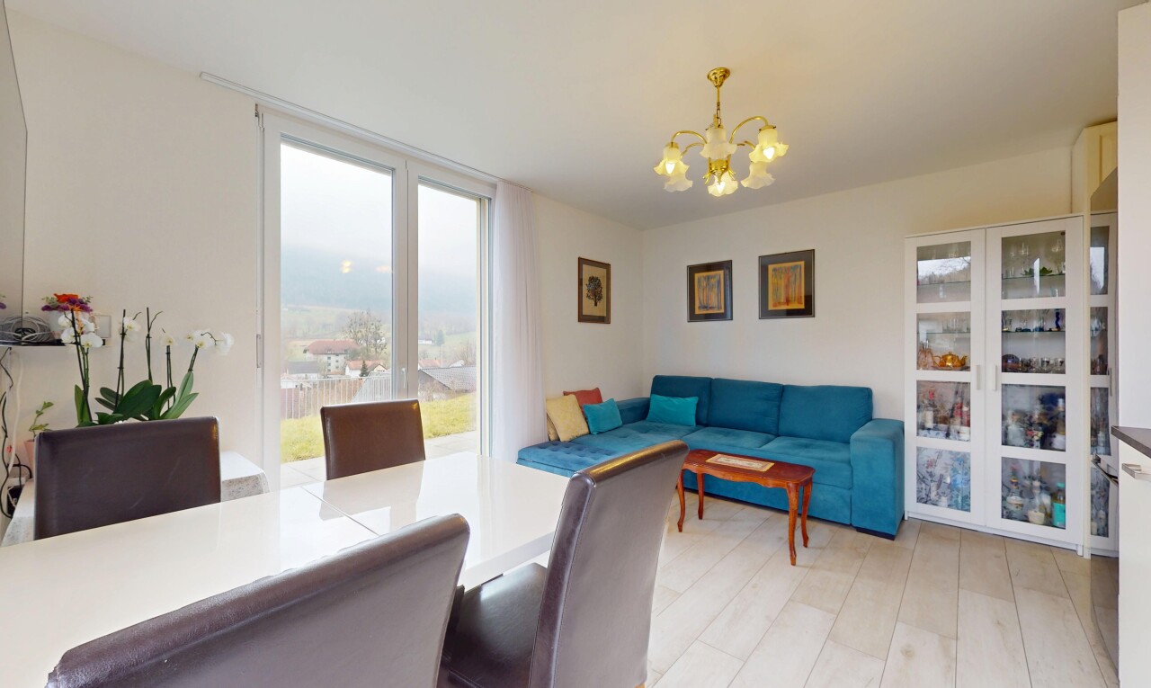 Modern Family Home in an Excellent Location in Laupersdorf - 0