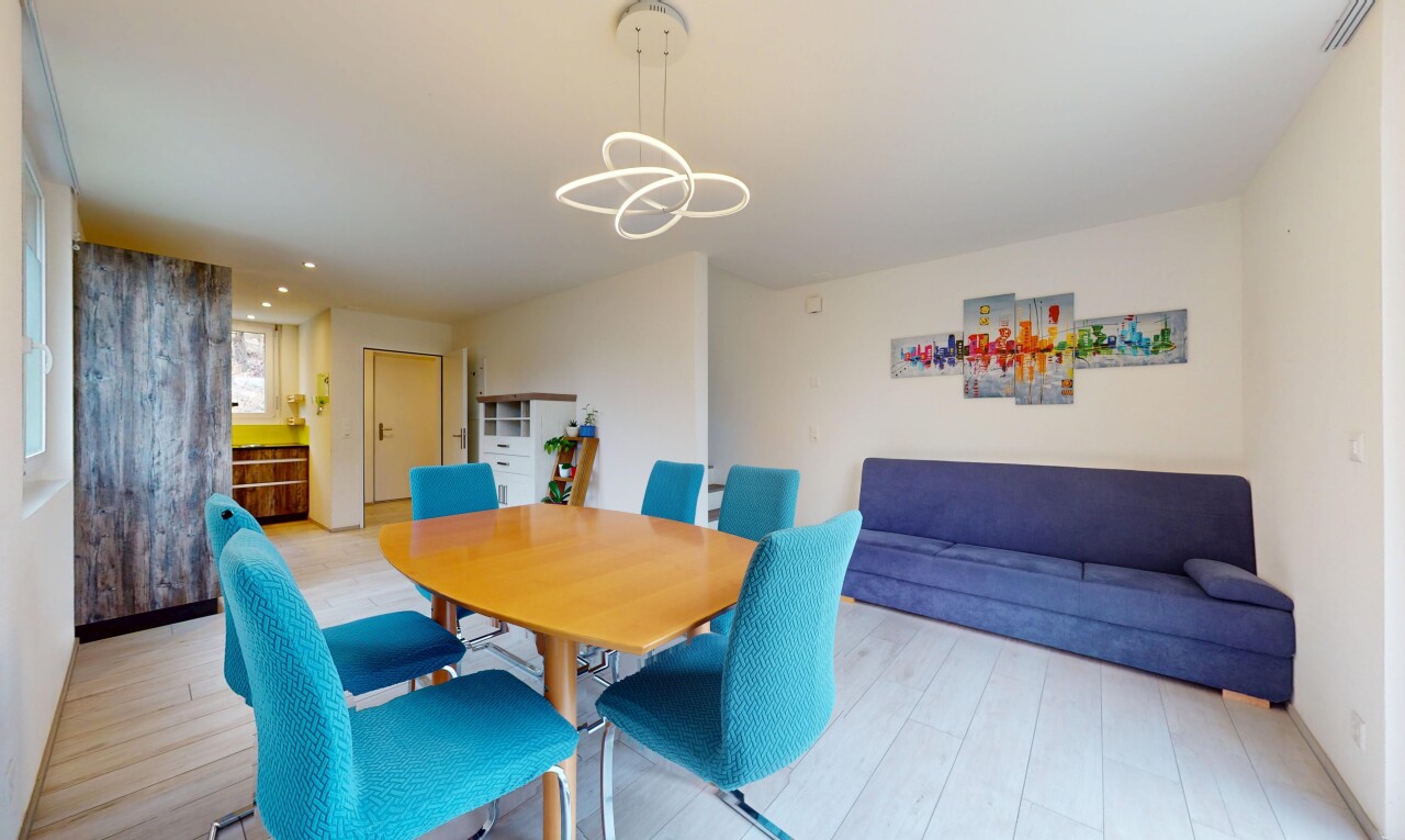 Modern Family Home in an Excellent Location in Laupersdorf - 3