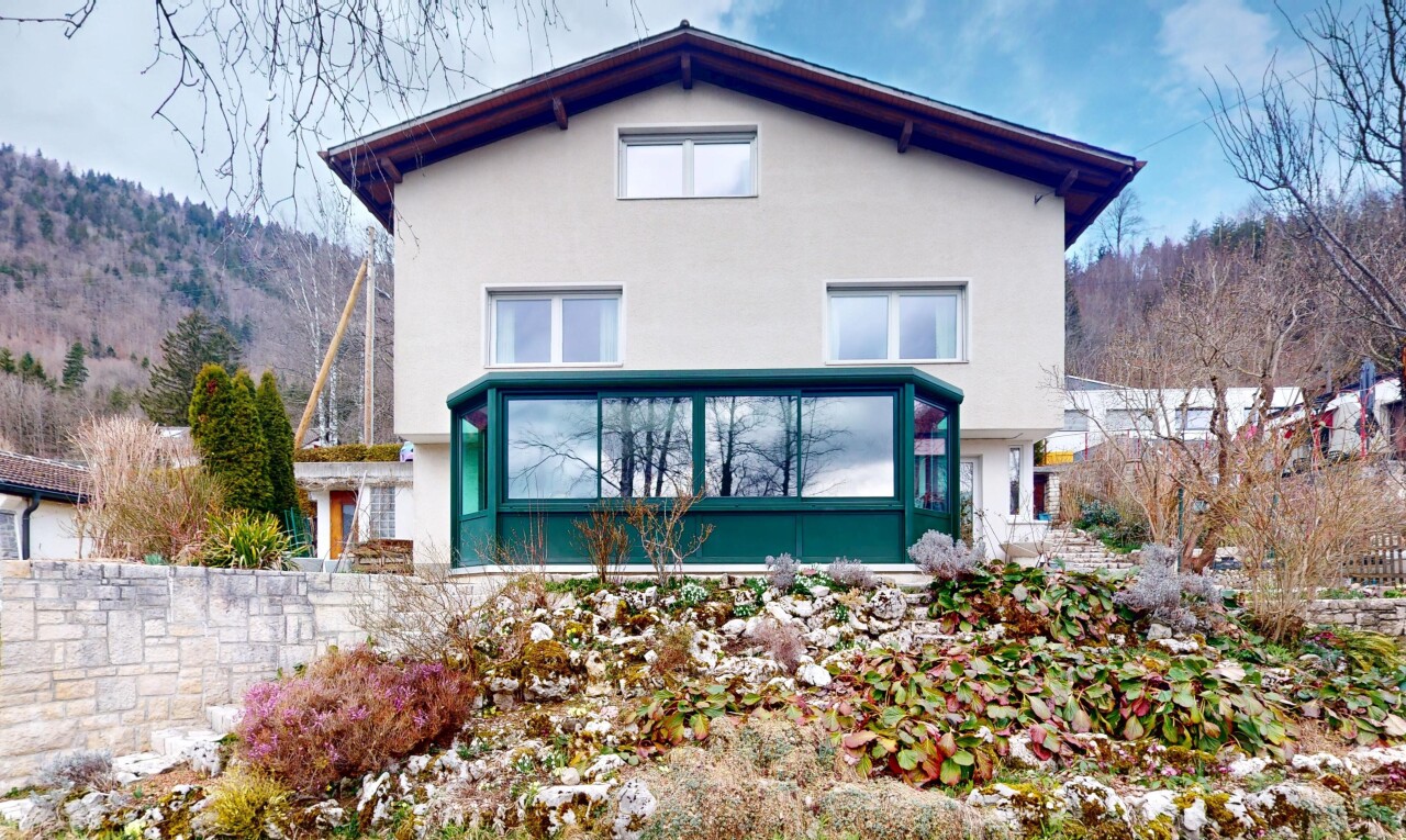 Wunderschönes Einfamilienhaus mit großem Garten und freiem Blick - 1