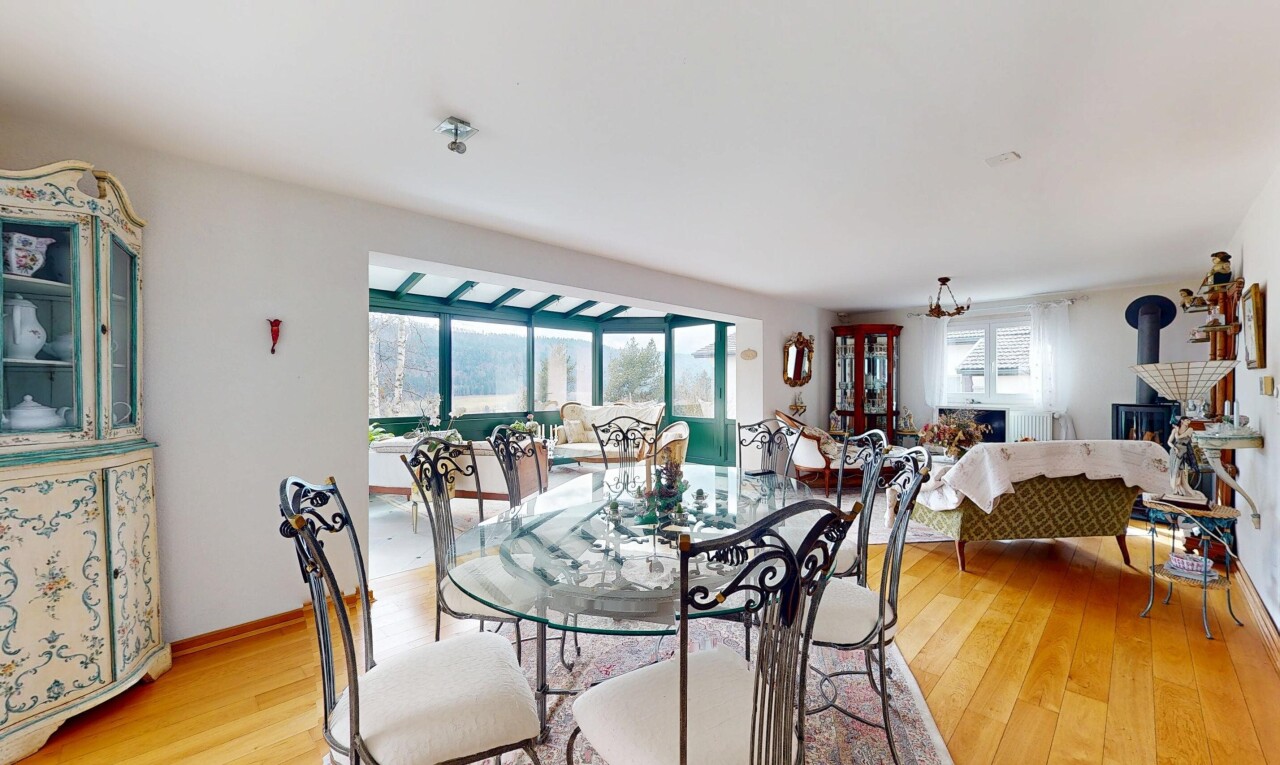 Wunderschönes Einfamilienhaus mit großem Garten und freiem Blick - 3