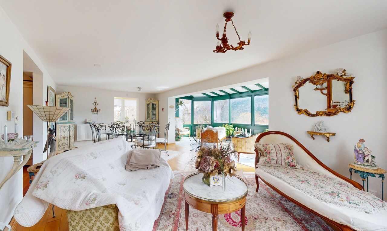 Wunderschönes Einfamilienhaus mit großem Garten und freiem Blick - 4