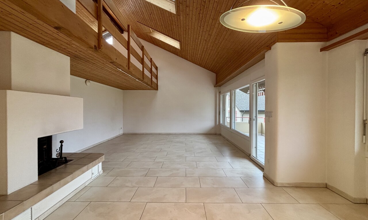 Helle Galeriewohnung mit Balkon - 1