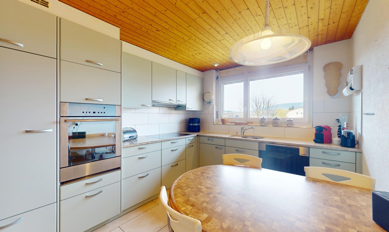 Helle Galeriewohnung mit Balkon - 3