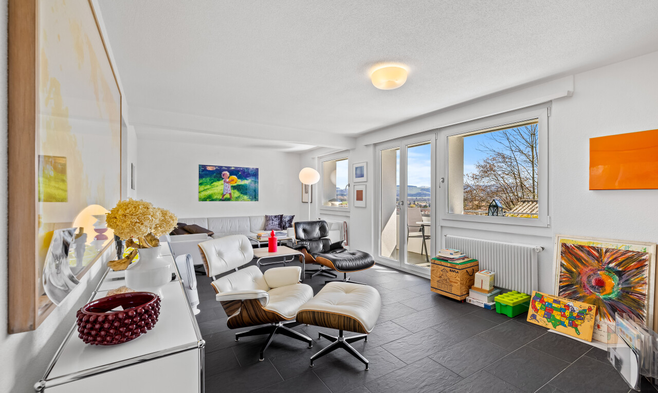 Elegantes Einfamilienhaus mit Panoramablick an sonniger Lage - 0