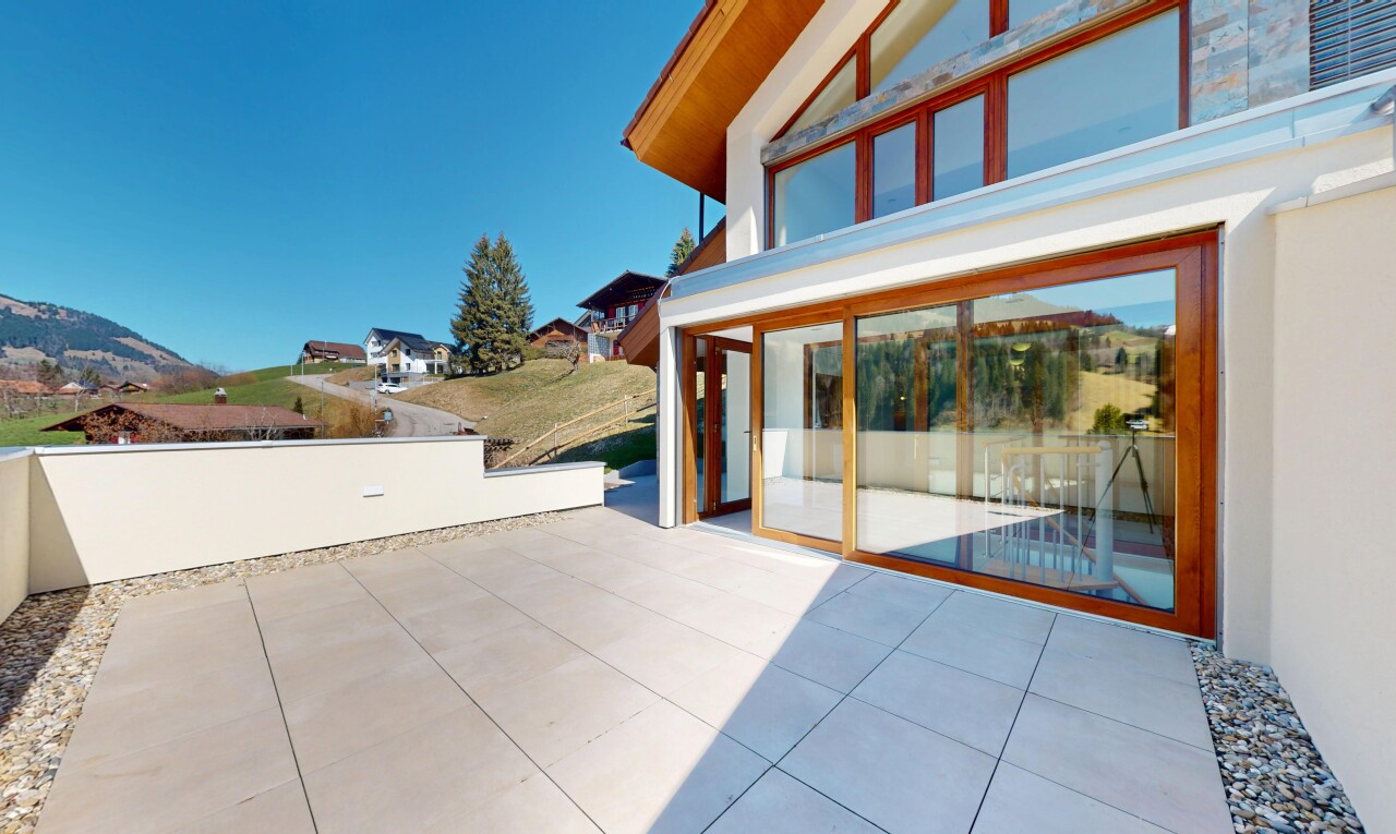 Neues Doppeleinfamilienhaus mit unverbaubarem Ausblick - 8