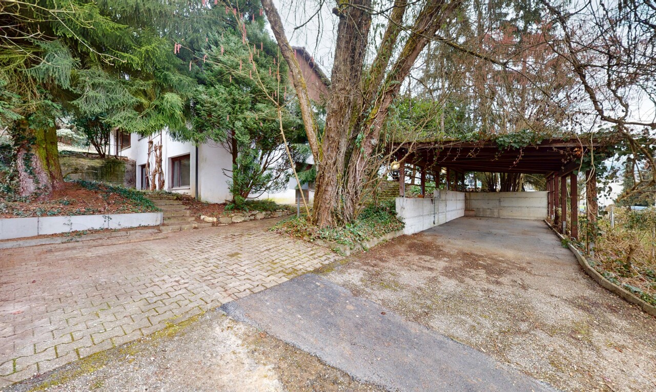 Freistehendes Einfamilienhaus mit viel Privatsphäre in Laufen BL - 7