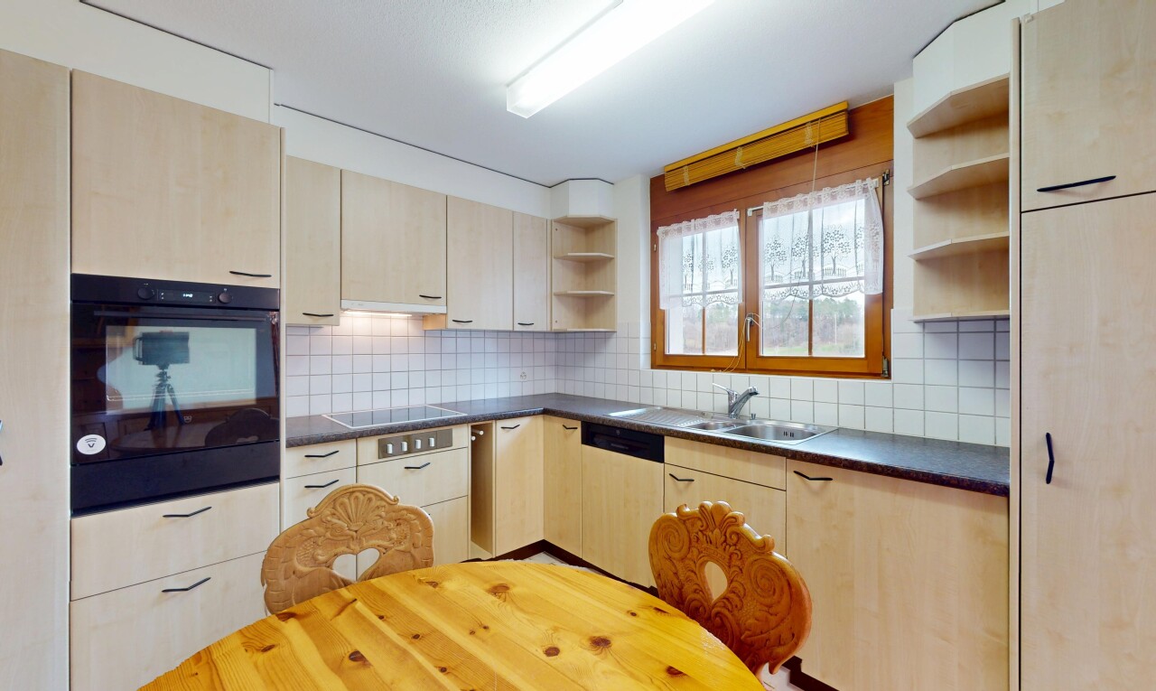 Freistehendes 6.5-Zimmer Einfamilienhaus am Rande der Wohnzone - 7