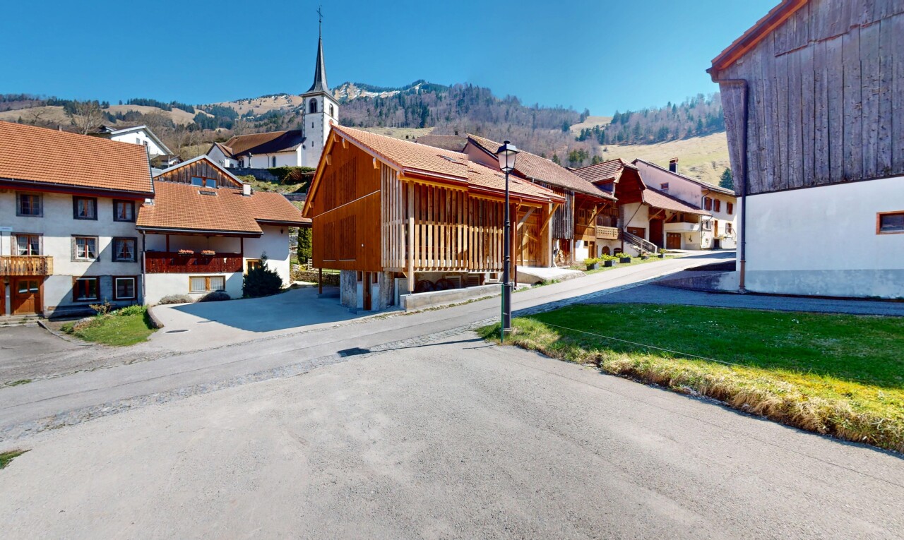 Maison mitoyenne d'angle in à Bulle - 9