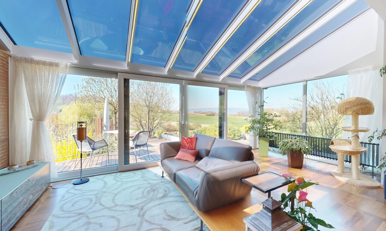 Einfamilienhaus mit Einliegerwohnung in Oleyres - 1