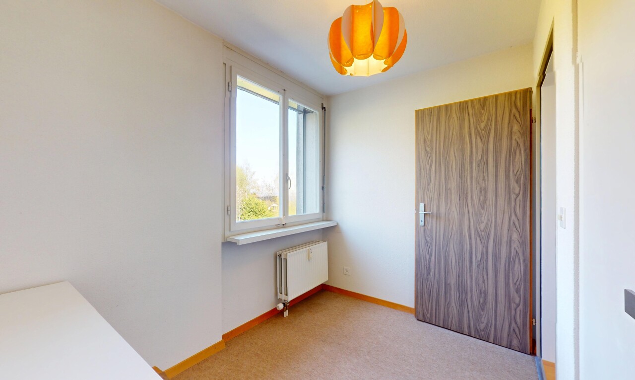 Spacious Terrace Apartment with Stunning Views in Evilard - 10