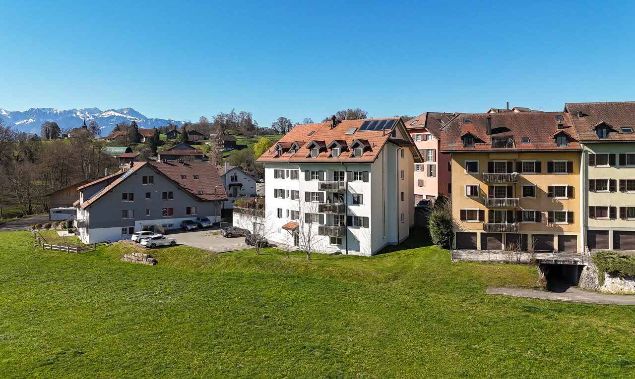 RUHIGES WOHNEN MIT BERGBLICK IN PUIDOUX - 10