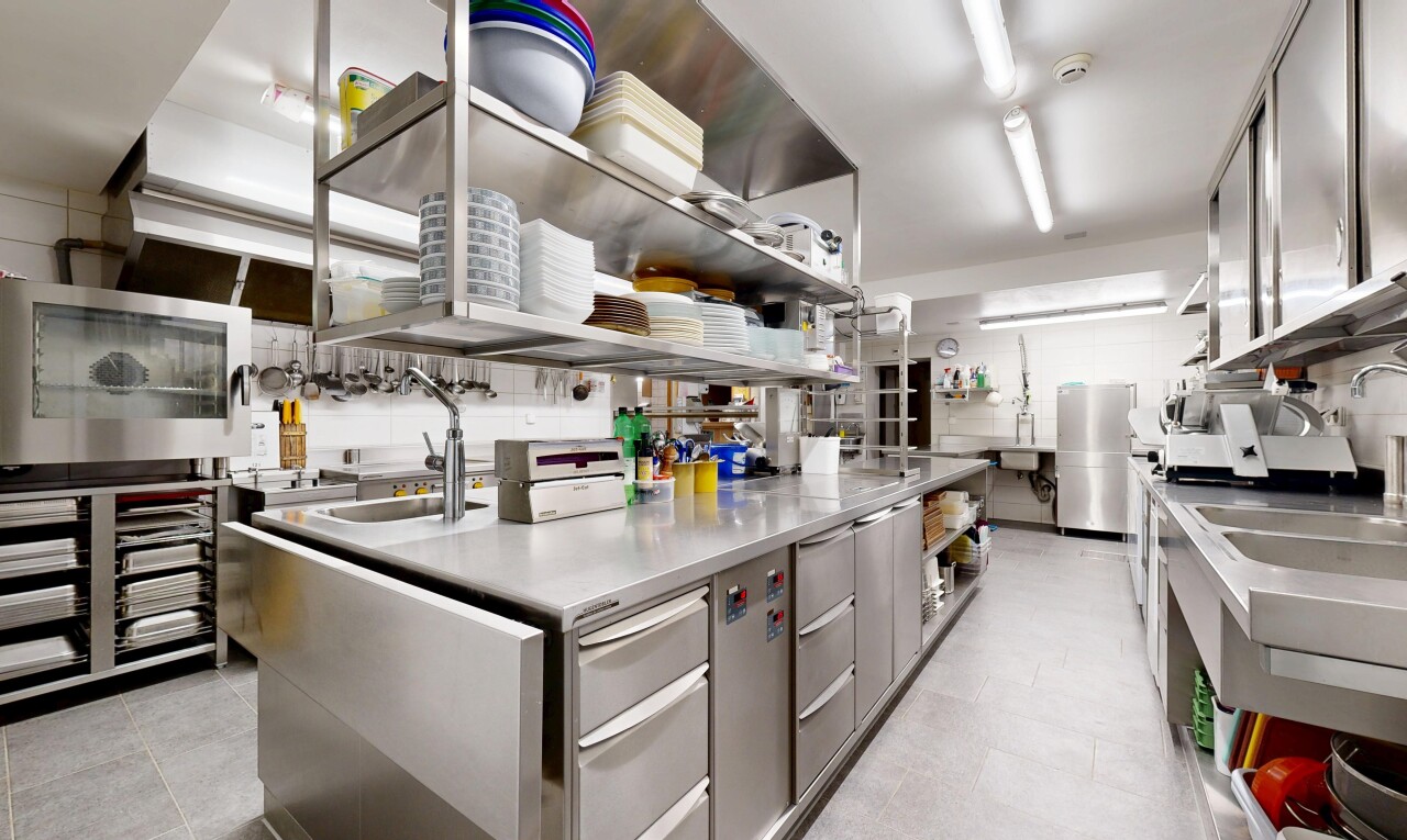 Superb Hotel-Restaurant-Bäckerei für eine seltene Gelegenheit! - 11