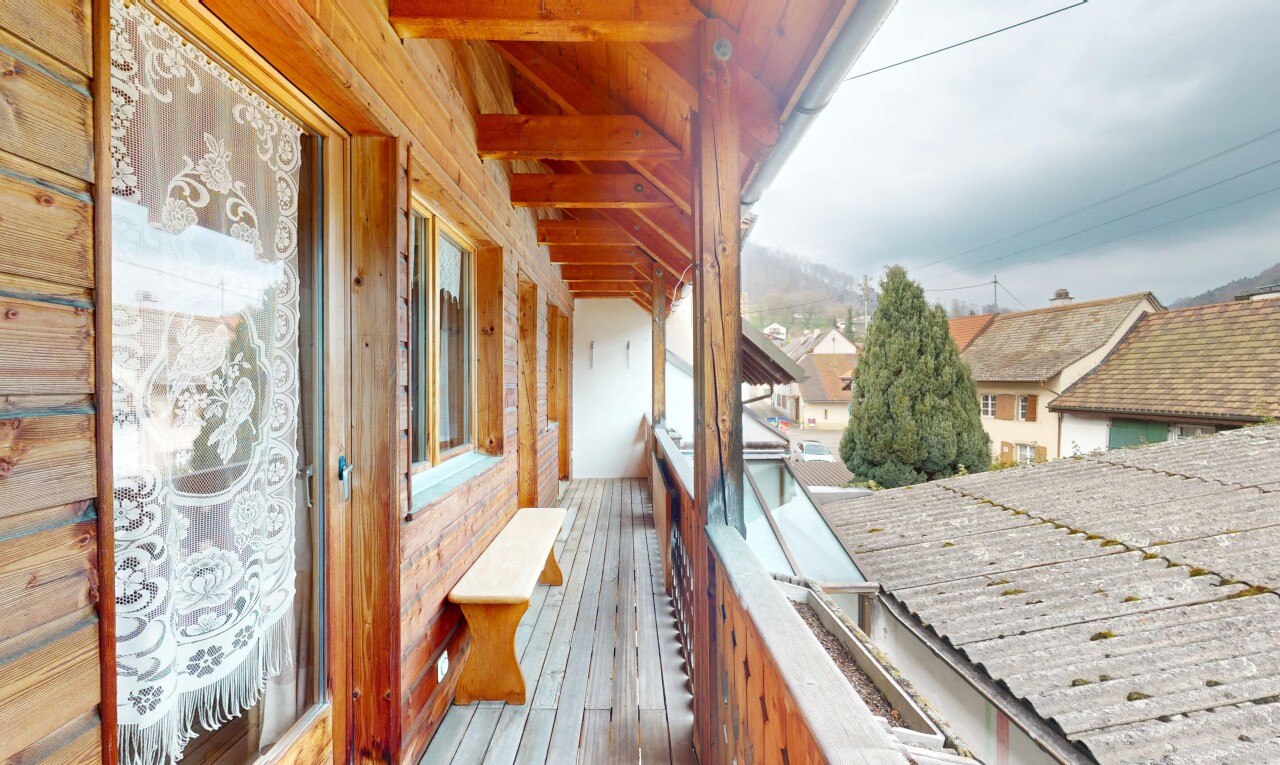 Einfamilienhaus mit Ausbaupotenzial im Zentrum von Langenbruck - 3