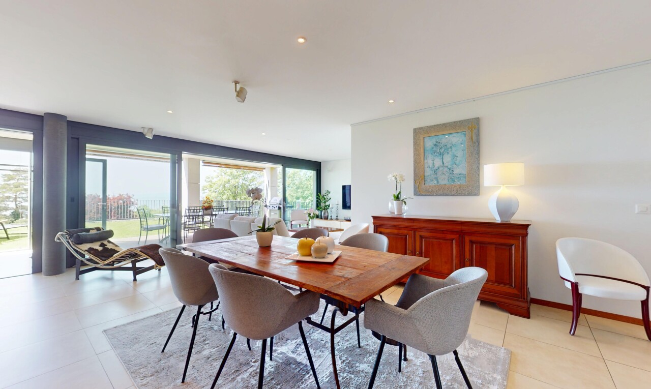 Exklusive Wohnung mit einzigartigem Aussenbereich - 1