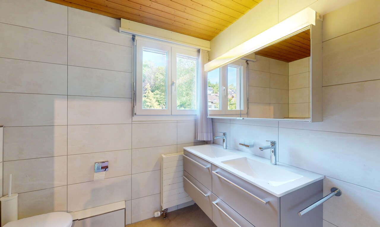 6.5-Zimmer Reiheneckhaus an attraktiver Lage - 8