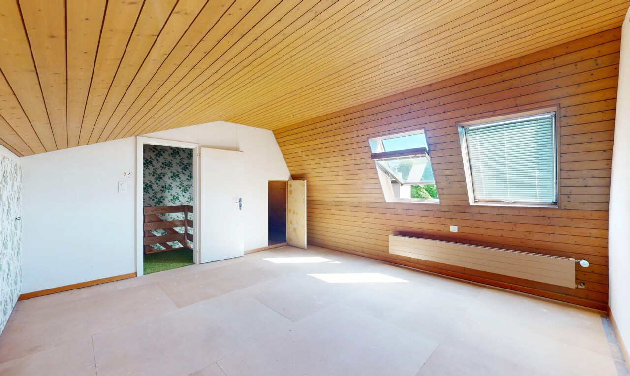 Attraktives 6.5-Zimmer Doppeleinfamilienhaus - 9