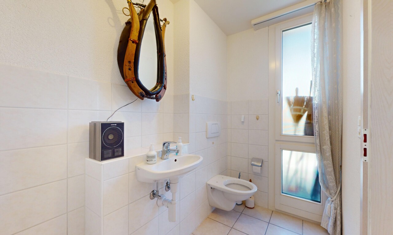 Charmantes Einfamilienhaus mit grossem Garten und Garagenbox - 6