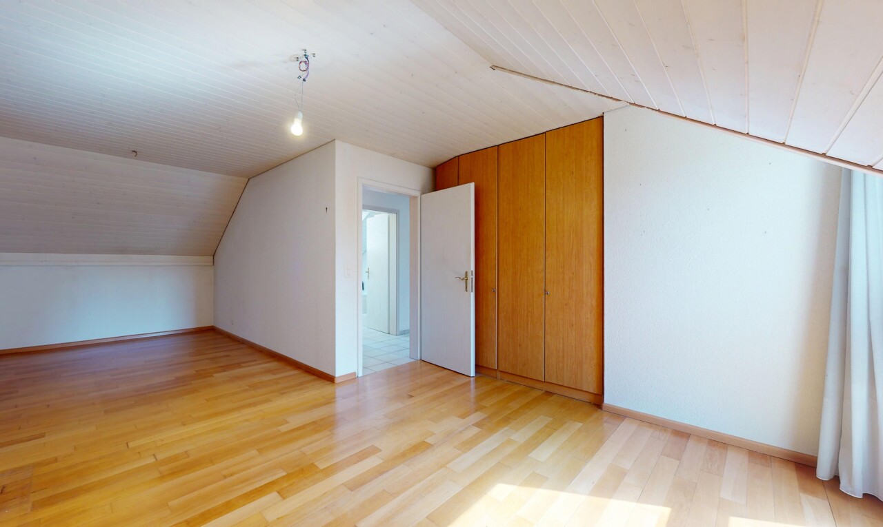 Charmantes Einfamilienhaus mit grossem Garten und Garagenbox - 8