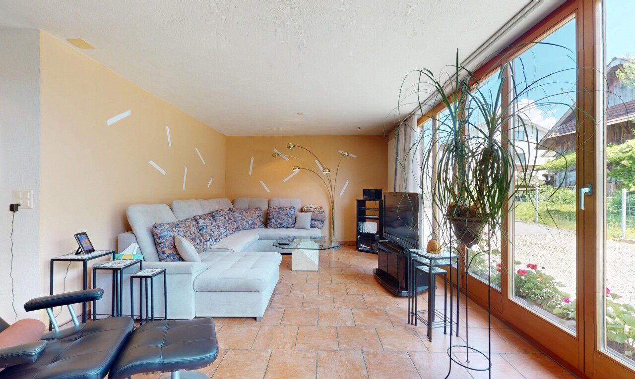 Sonnige Liegenschaft in Kernzone mit Ausbaupotenzial - 7