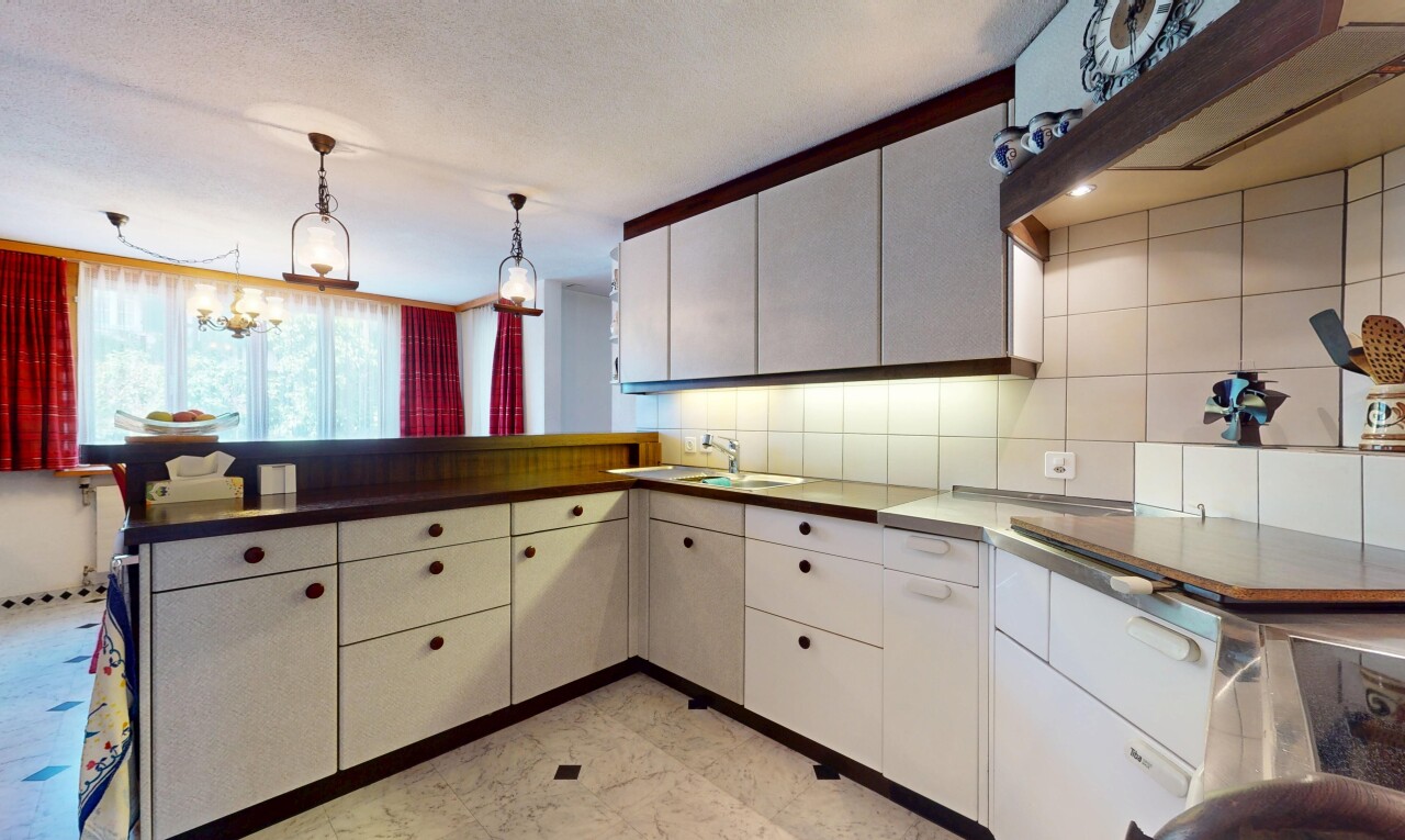 Sonnige Liegenschaft in Kernzone mit Ausbaupotenzial - 8