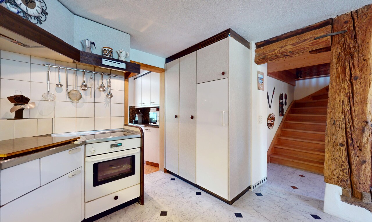 Sonnige Liegenschaft in Kernzone mit Ausbaupotenzial - 9