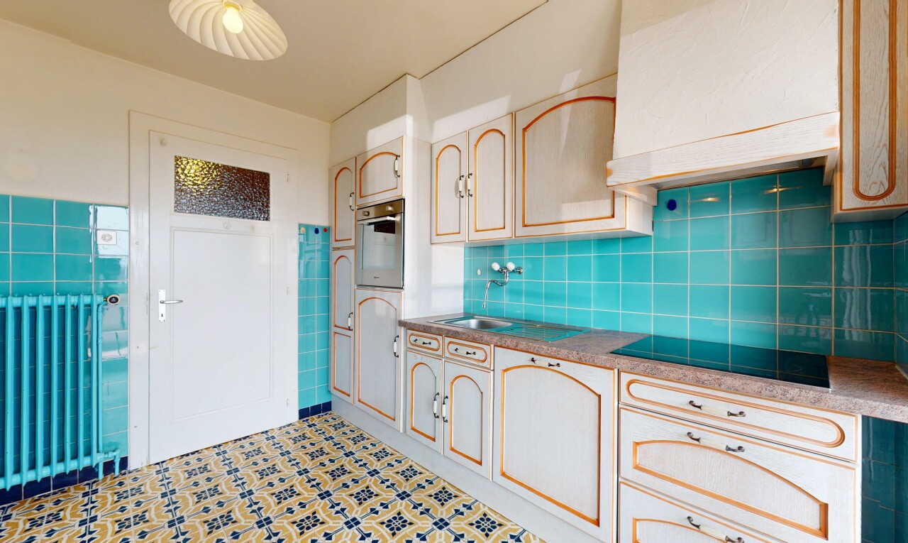 RUHIGES WOHNEN MIT SEEBLICK, NUR WENIGE MINUTEN VON LAUSANNE - 8