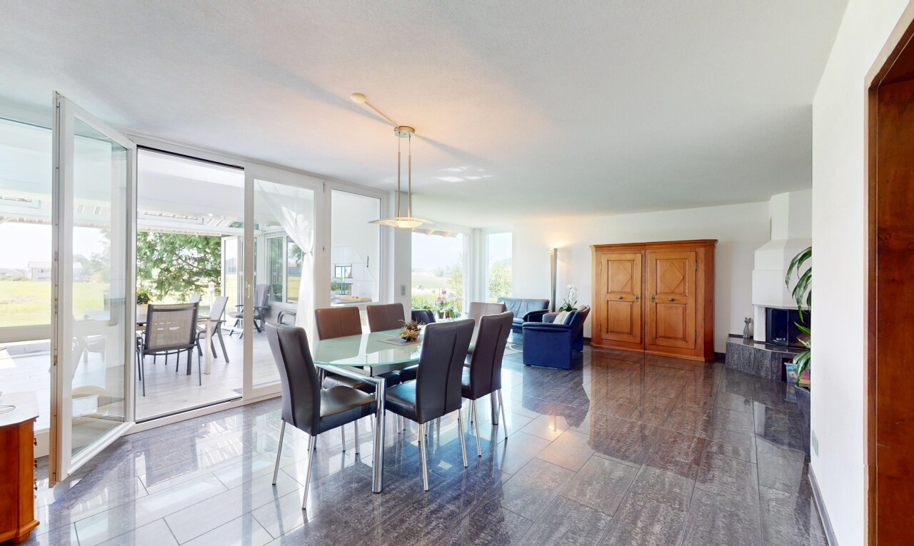 Wunderschönes EFH mit 250m2 Wohnfläche, Pool, Spa und Wintergarten - 6