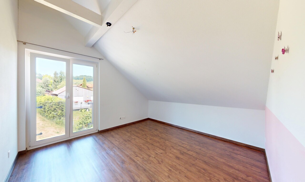 Modernes Einfamilienhaus mit Sauna, Garten und Weitsicht - 9