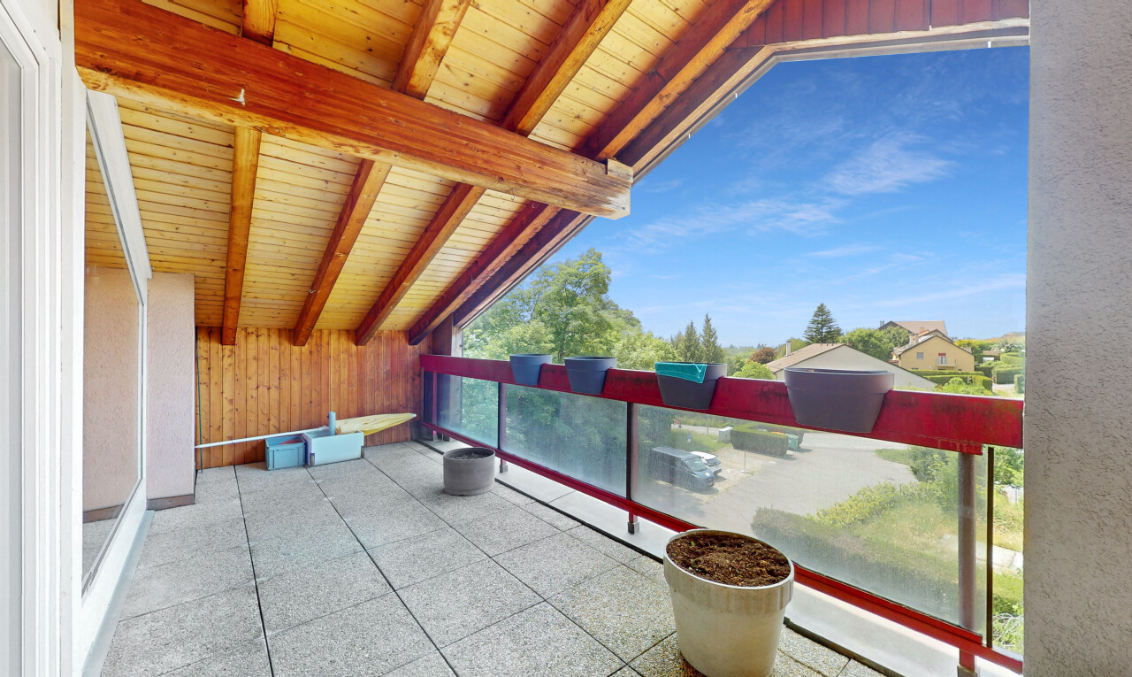 Beautiful, quiet 3.5-room flat in Savigny - 2