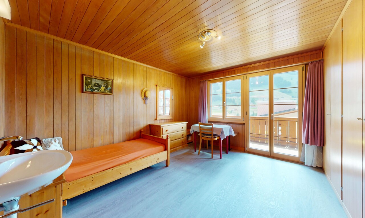 Sonnige Chalet-Wohnung mit Bergpanorama an zentraler Lage - 10