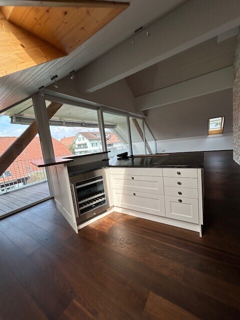 Exklusive Dachgeschosswohnung mit Weitblick in Kerzers - 3