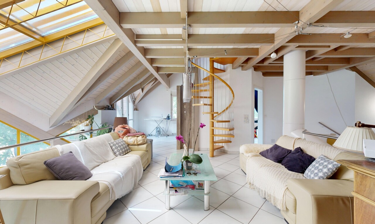 Exklusives Mehrgenerationenhaus mit unverbaubarer Weitsicht - 3