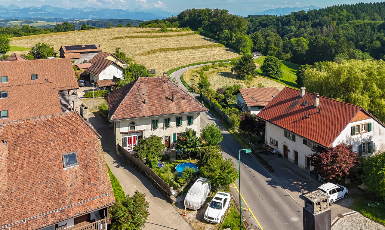 Zwei Maisonettewohnungen in historischem Gebäude - 7