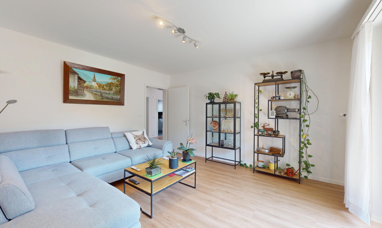 Rendite-Mietshaus mit Panoramablick auf die Berge - 4