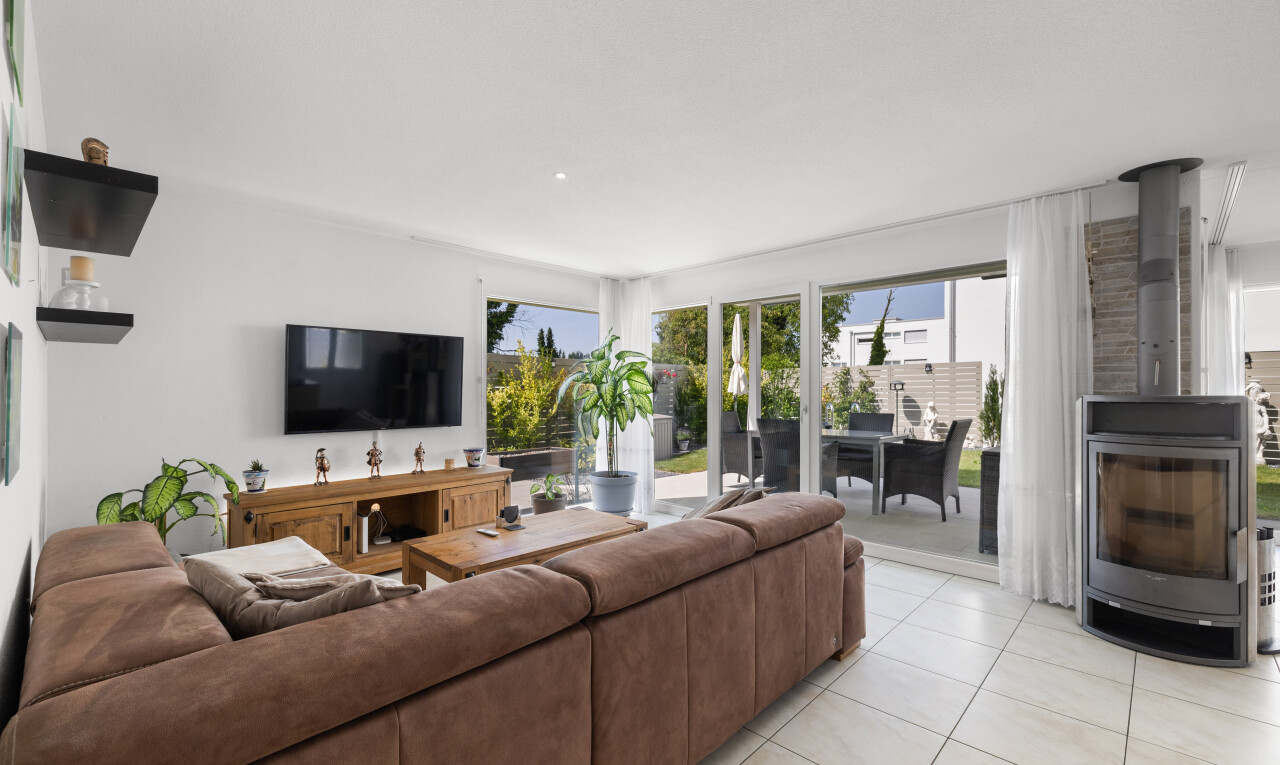 Traumhaftes Familienhaus mit Garten, Pool und zentraler Lage - 4