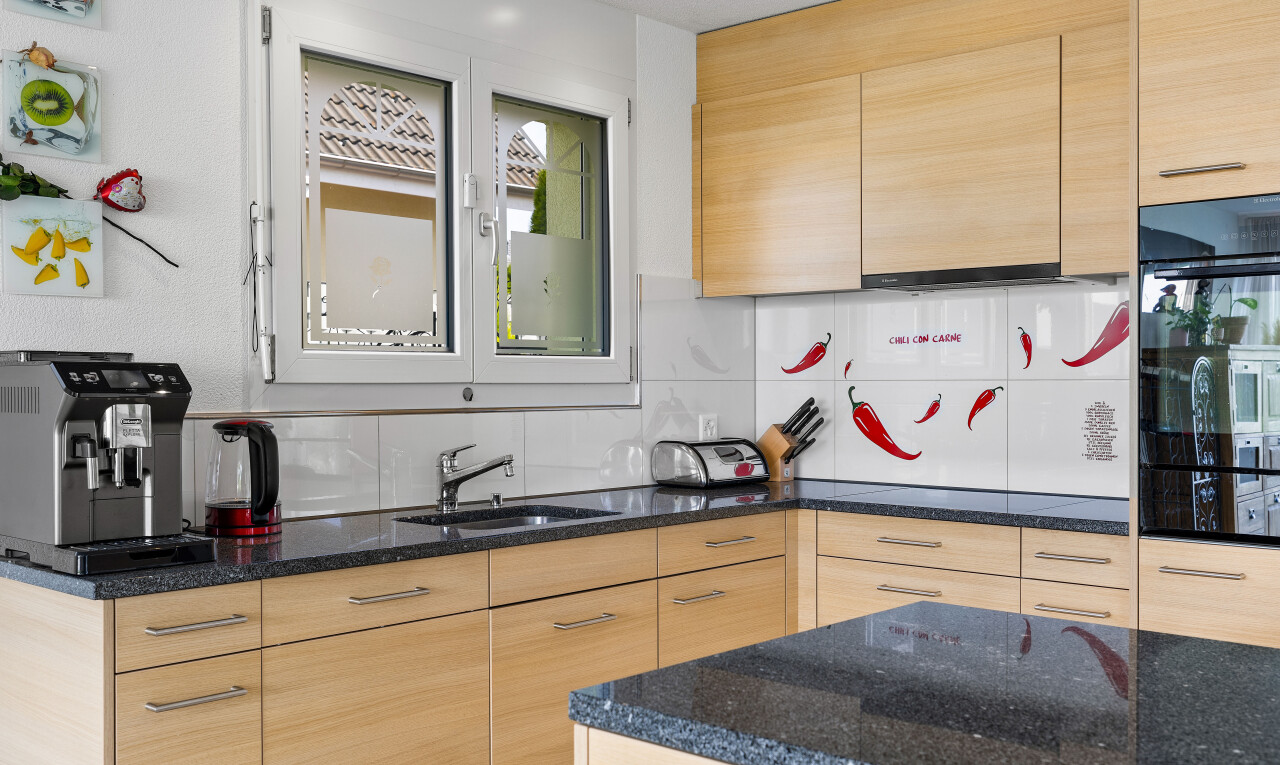 Traumhaftes Familienhaus mit Garten, Pool und zentraler Lage - 6