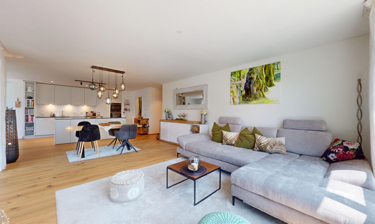 Moderne 5.5-Zimmer-Wohnung mit hochwertigem Ausbau in Domat/Ems - 3