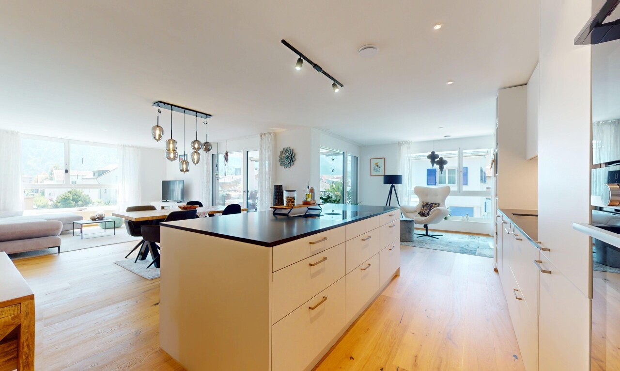 Moderne 5.5-Zimmer-Wohnung mit hochwertigem Ausbau in Domat/Ems - 4