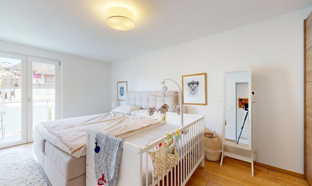 Familientraum mit Whirlpool, Garten, Terrassen und viel Platz - 3