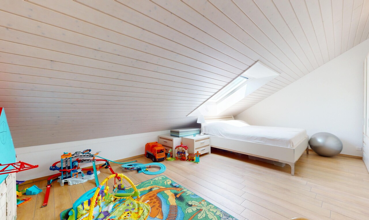 Familientraum mit Whirlpool, Garten, Terrassen und viel Platz - 6