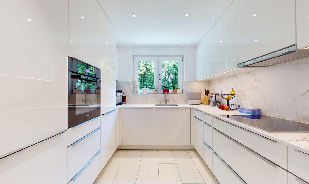 Familientraum mit Whirlpool, Garten, Terrassen und viel Platz - 7