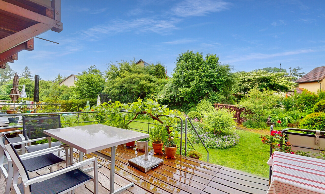 Grosszügiges Reihen-Einfamilienhaus mit wunderschönem Garten - 2