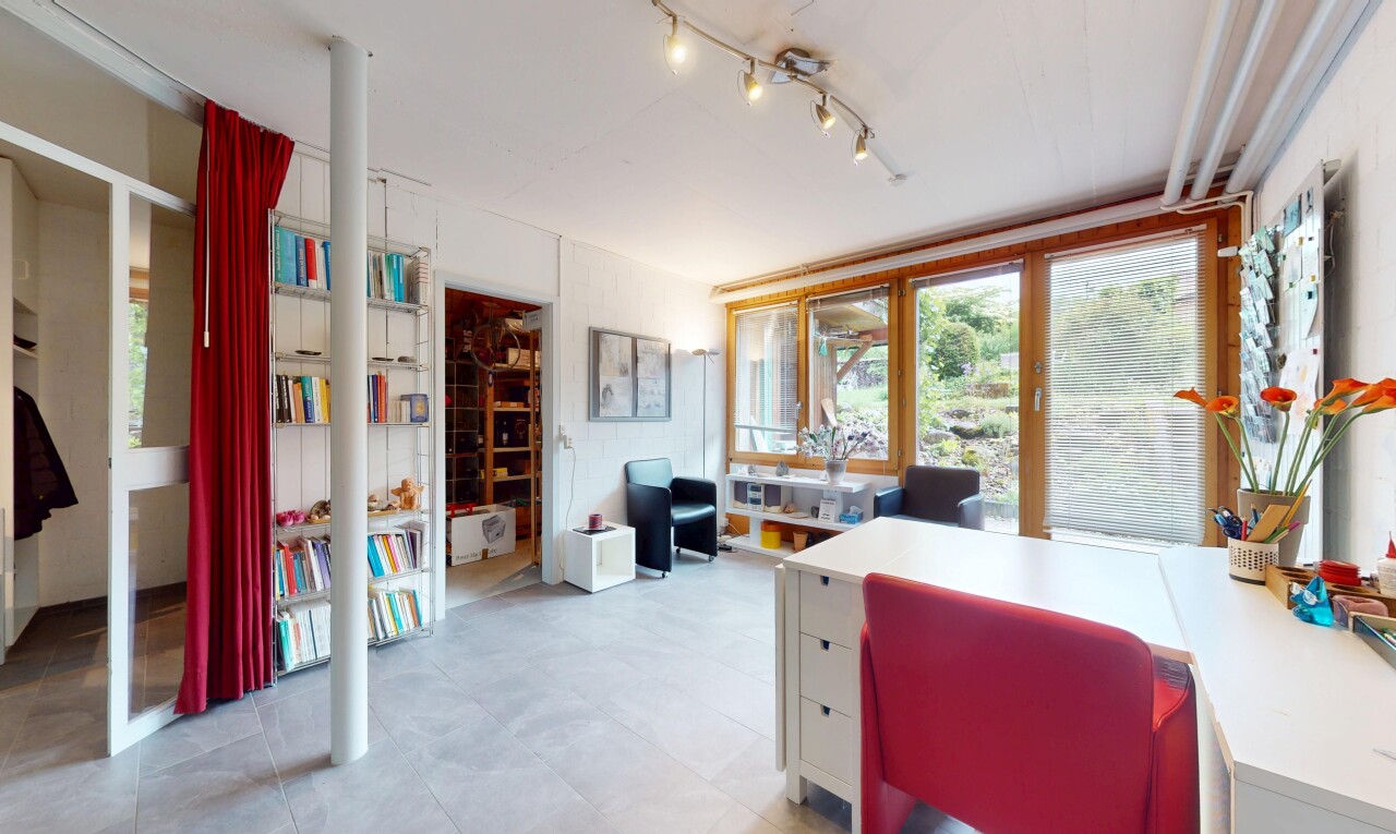 Grosszügiges Reihen-Einfamilienhaus mit wunderschönem Garten - 9