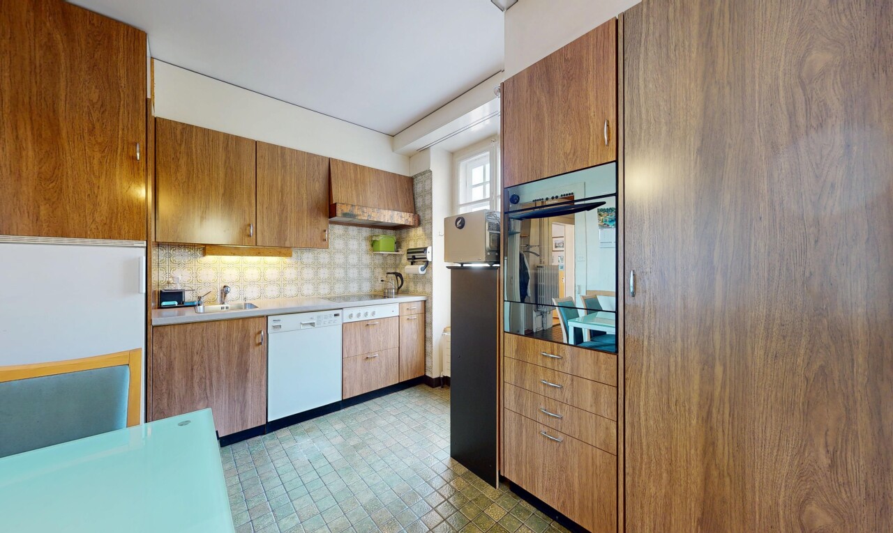 Haus mit Seeblick – großer Garten – nur wenige Schritte von Geschäften - 4