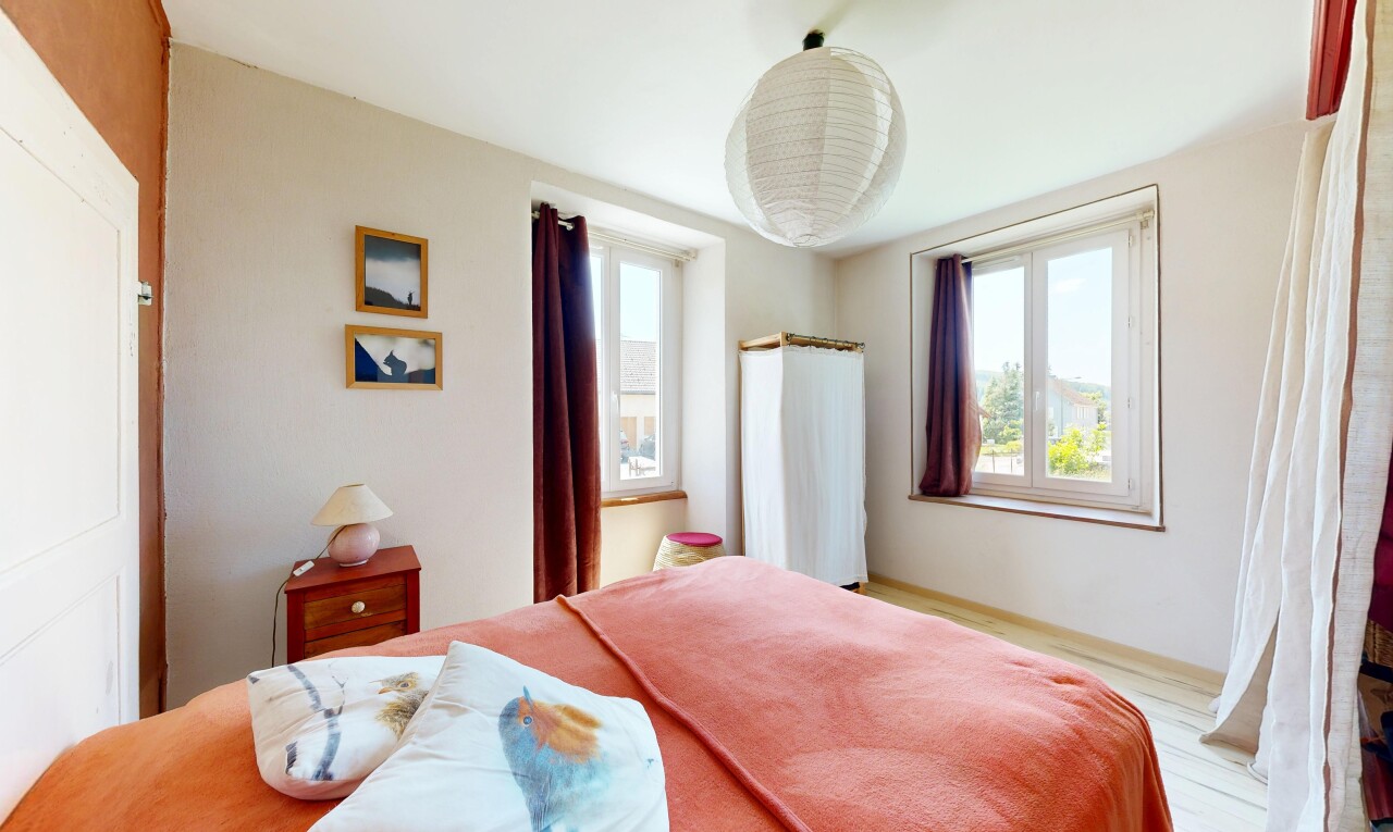 Discover a Home Full of Potential in Peaceful Family-Friendly Setting - 4