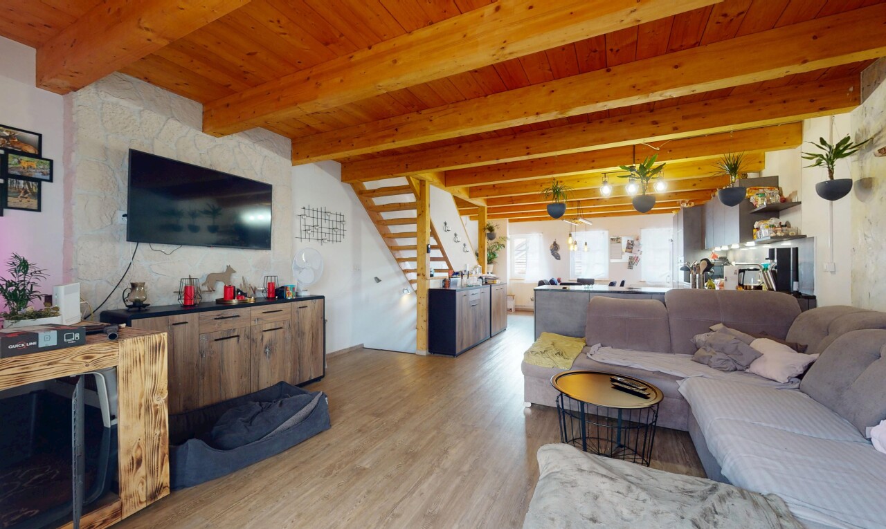 Grosszügiges Mehrfamilienhaus mit 3 Einheiten an ruhiger Lage - 6