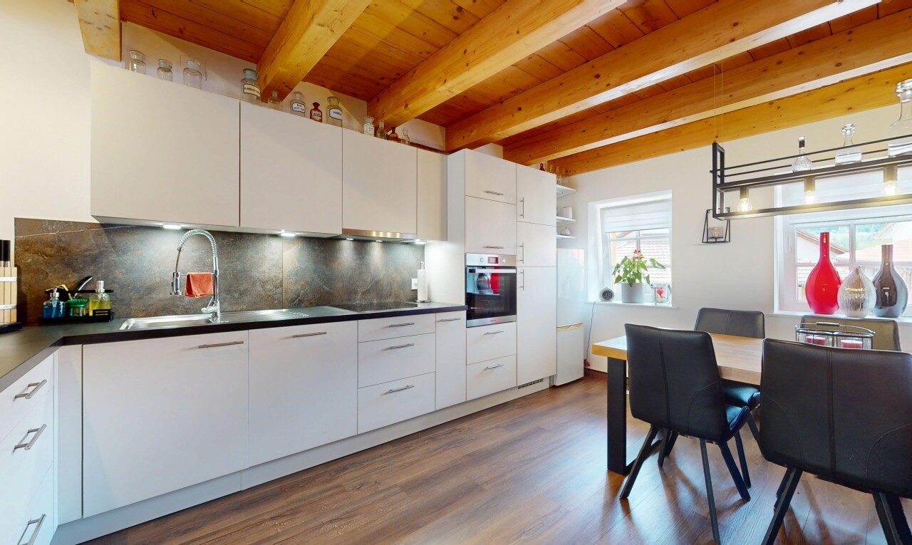 Grosszügiges Mehrfamilienhaus mit 3 Einheiten an ruhiger Lage - 10