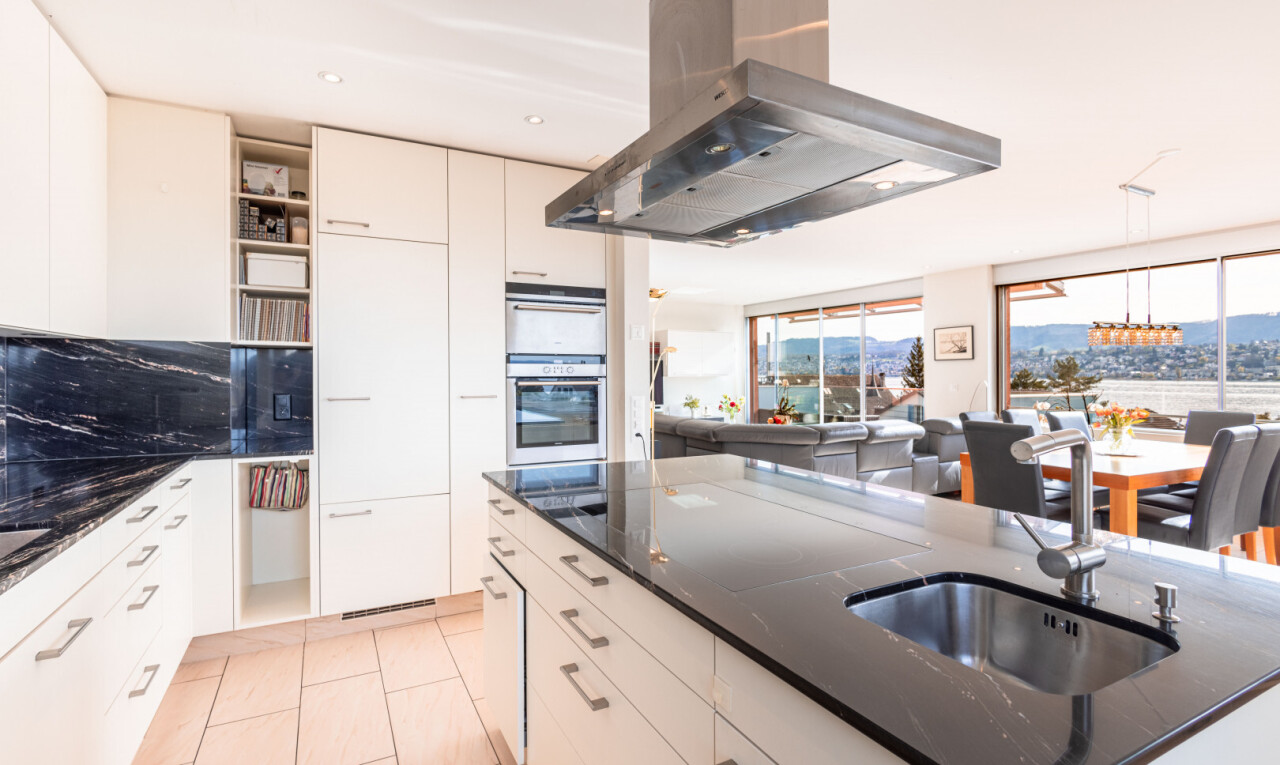 Exklusive 4.5-Zimmer-Wohnung mit traumhafter Aussicht in Zollikon - 7