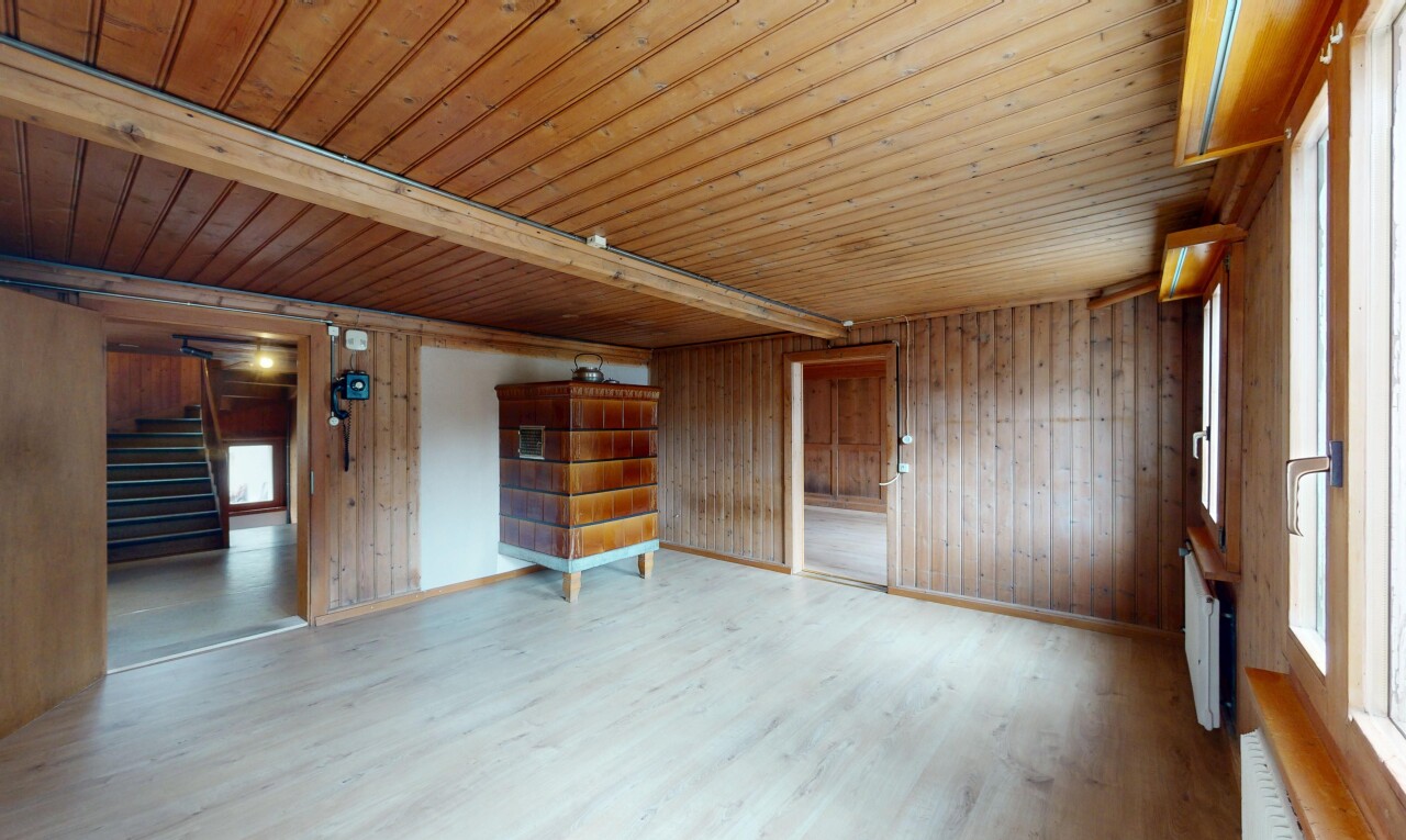 Haus mit Stall und 661 m² Grundstück in idyllischer Lage in Vättis SG - 3