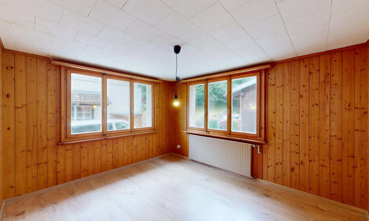 Haus mit Stall und 661 m² Grundstück in idyllischer Lage in Vättis SG - 6